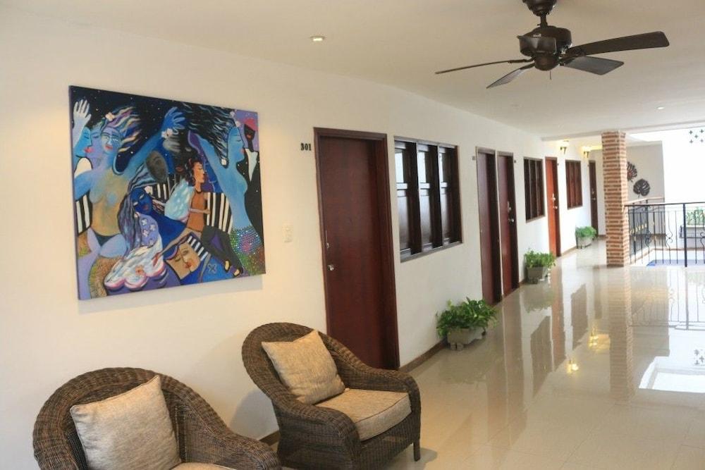 Portal De San Diego Hotel